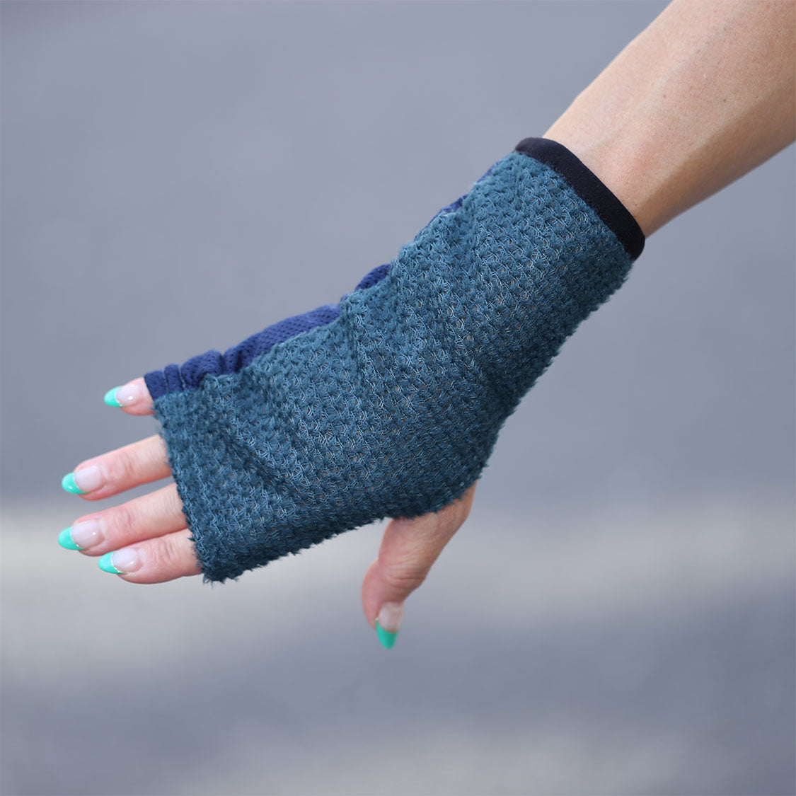 ウルサス / ベアーパウグローブ(90)