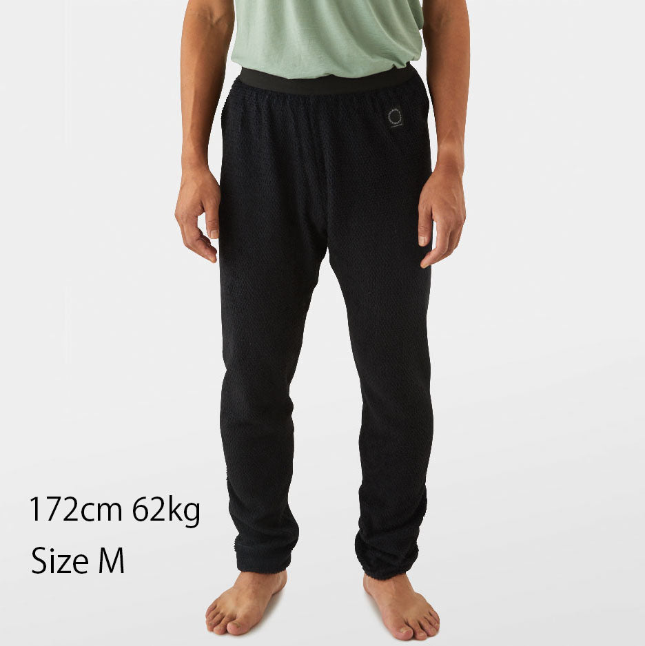 山と道 / ライトアルファタイツ(2025)