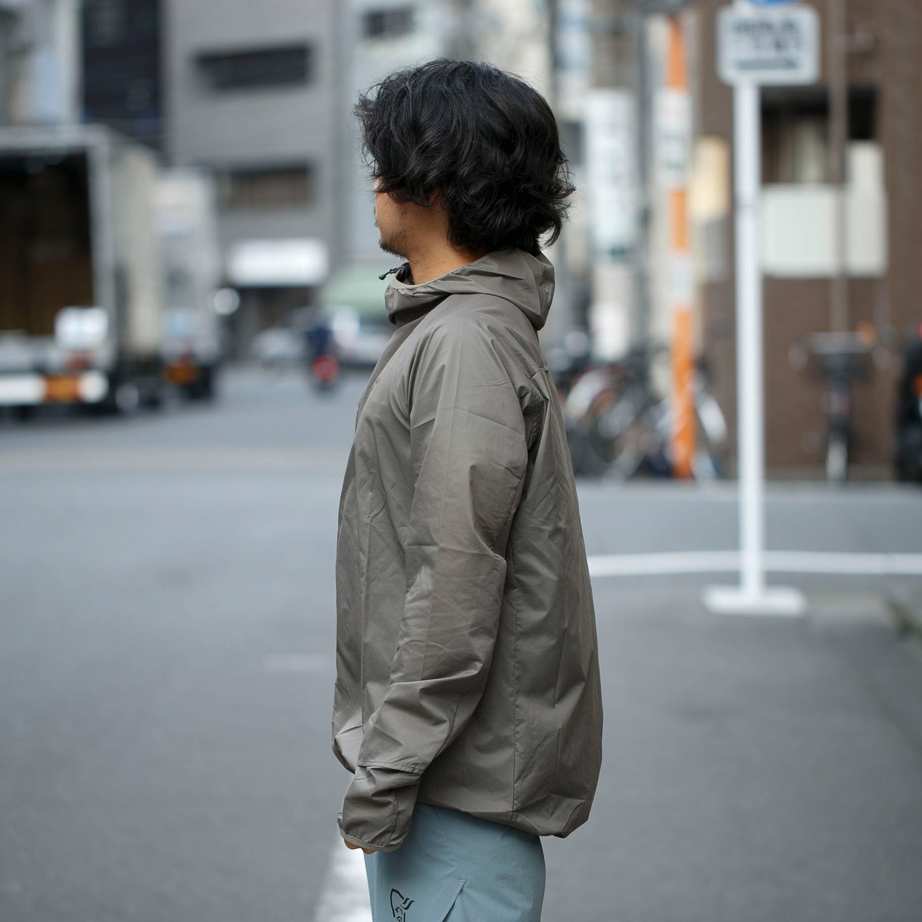 マイルストーン / オニオンフーディー