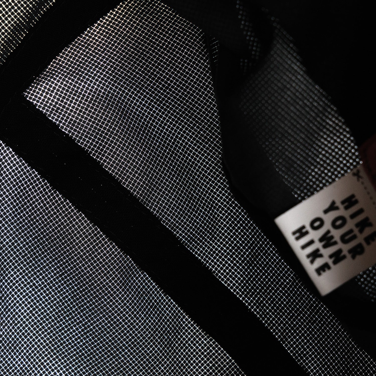 ハイカートラッシュ / エンター ザ ウィルダネス ドット メッシュ ジェット キャップ