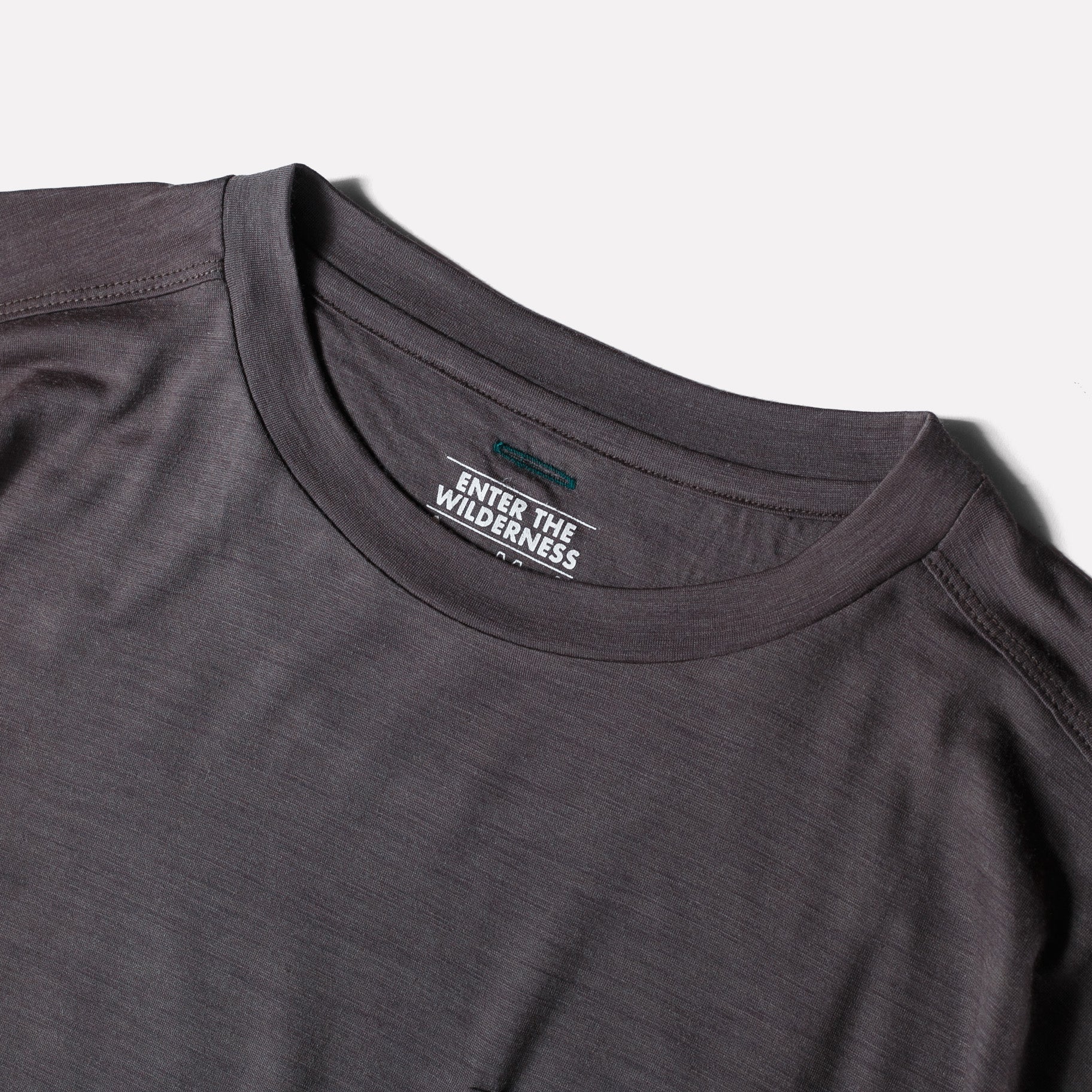 ハイカートラッシュ / エンター ザ ウィルダネス メリノ ショートスリーブ ティ