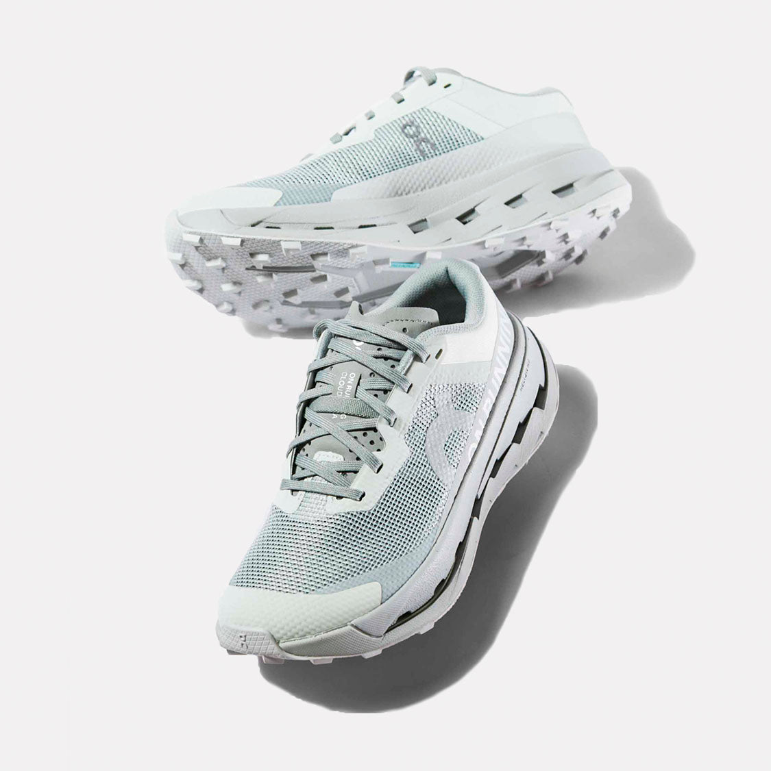 オン / クラウドウルトラ３ ウィメンズ