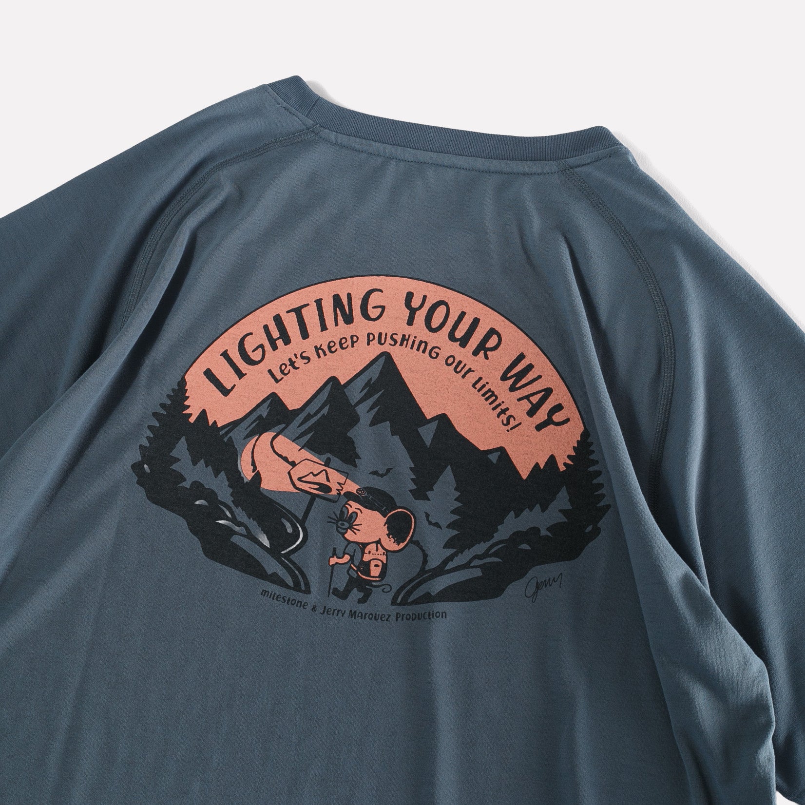 マイルストーン / オリジナル Tシャツ キャンバス ”レッツ キープ プッシング アワ リミッツ！”