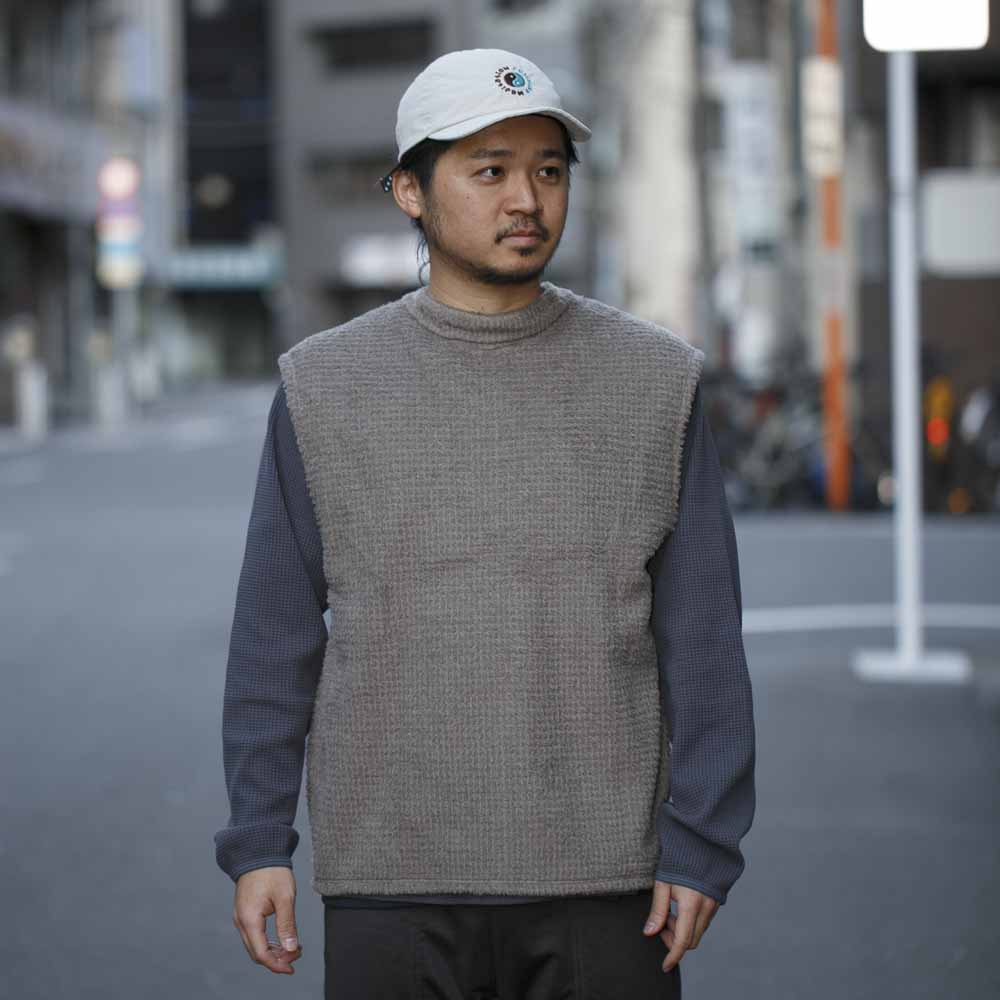 ウルサス / ベア ベスト