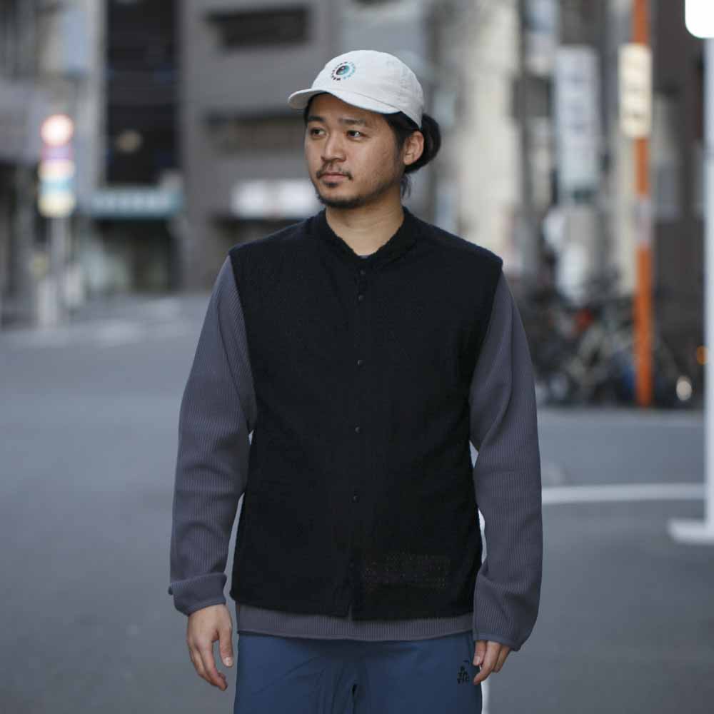 ウルサス / ベア ベスト