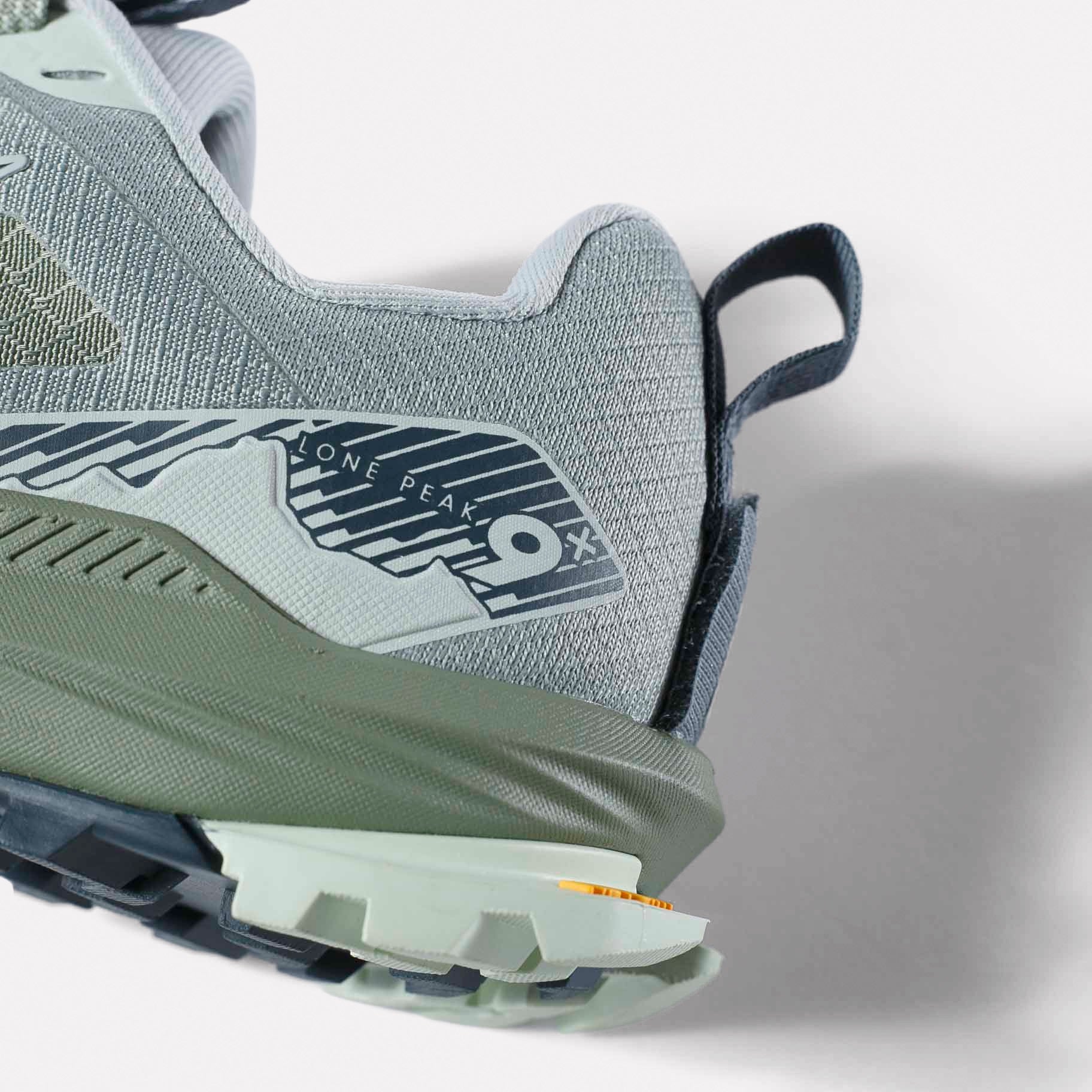 アルトラ / ローンピーク 9+ ウィメンズ (Glacier)