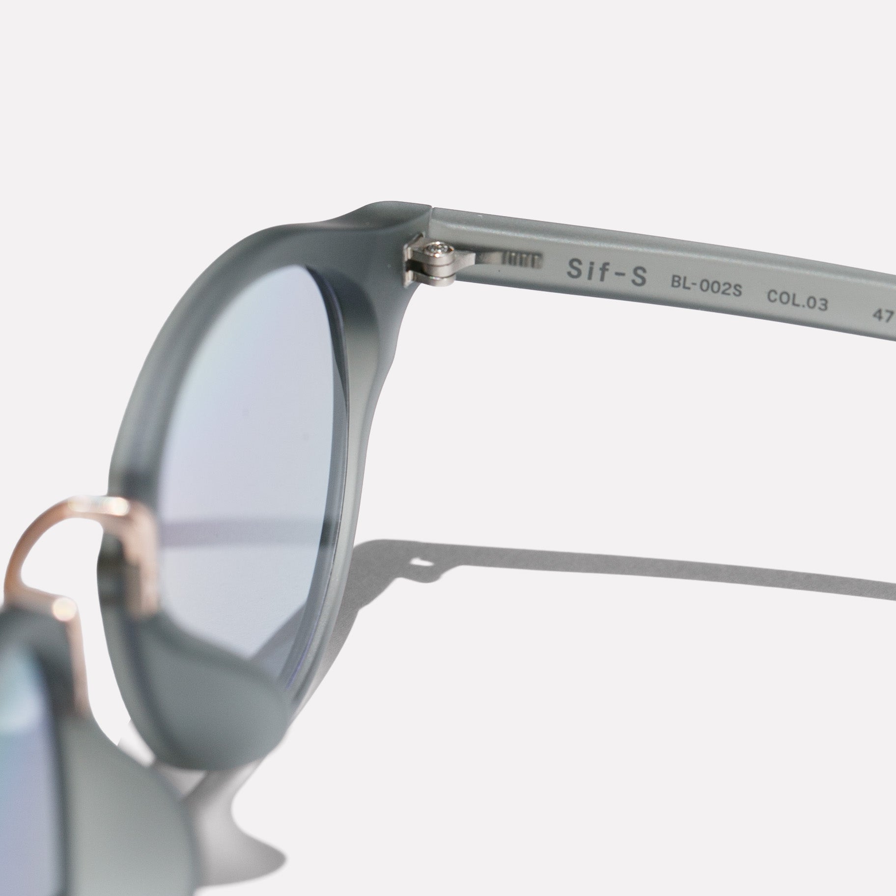 アウル ミルズ / シフーＳ