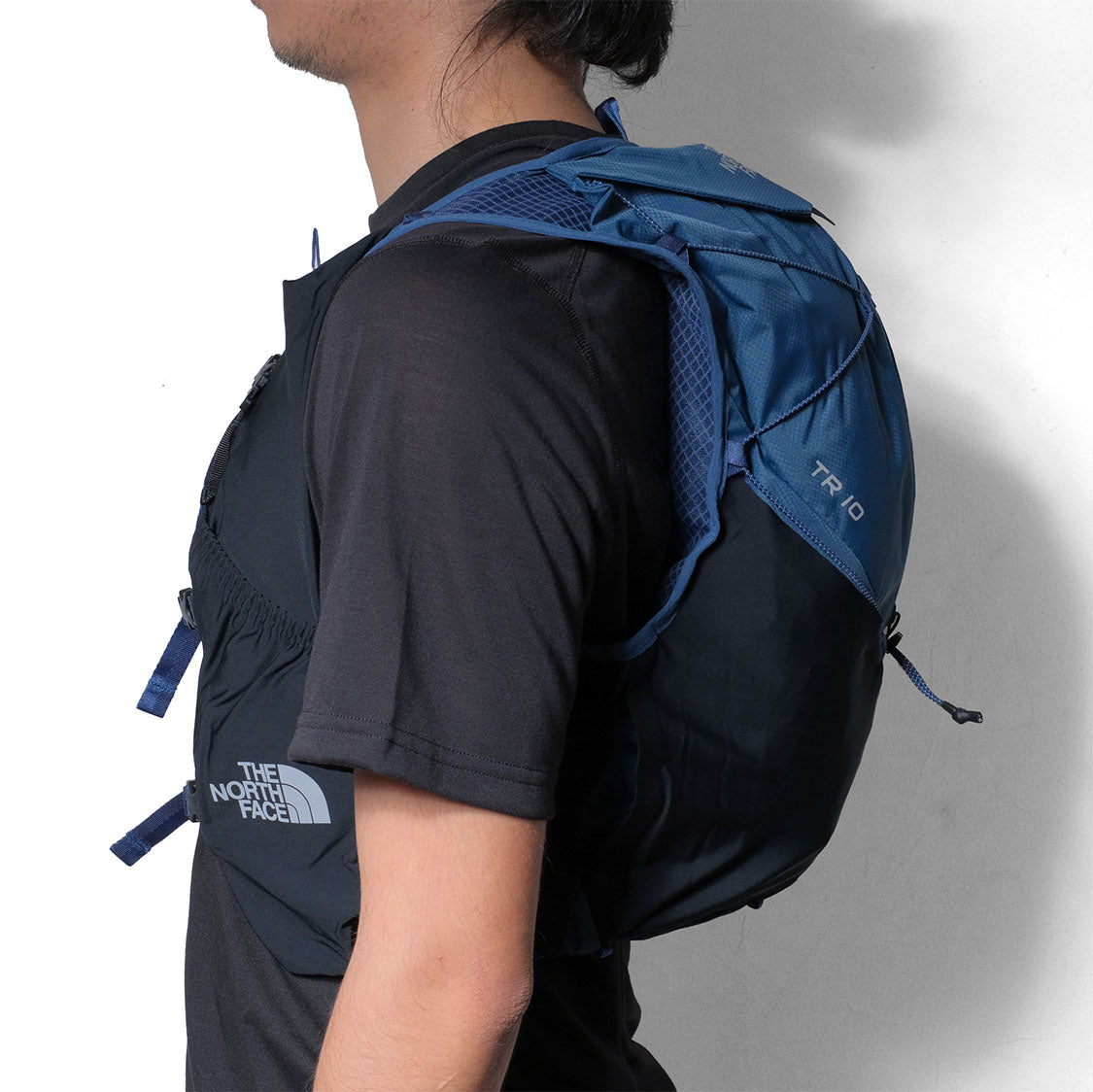 THE NORTH FACE  TR 10